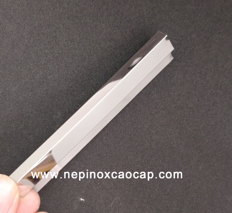 bg1 nẹp inox 304 chữ T V U L, nep inox trang tri, nẹp nhôm chữ T U V L, nep nhom trang tri